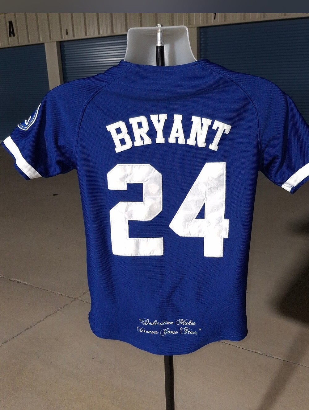 HEADGEAR CLASSICS KOBE BRYANT Los Angeles Baseball Jersey Size Youth Large